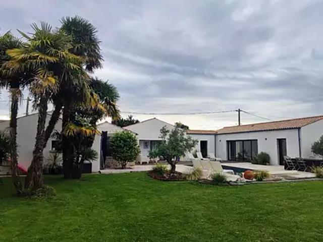 Maison vente à Saintes