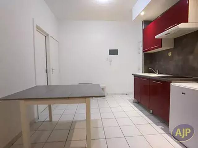 Appartement location à Saintes