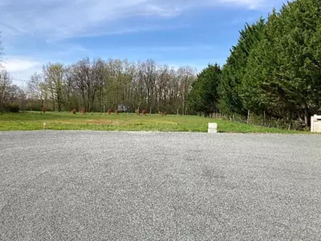 Terrain vente à Saintes