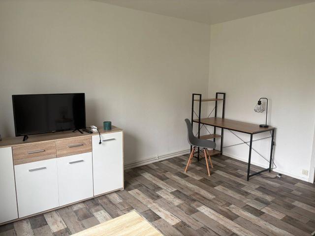 Studio location à La Pichauderie, Fontcouverte