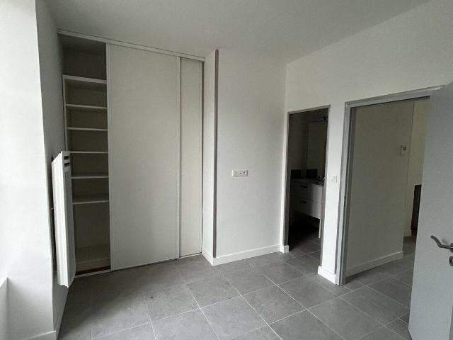 Appartement location à La Pichauderie, Fontcouverte