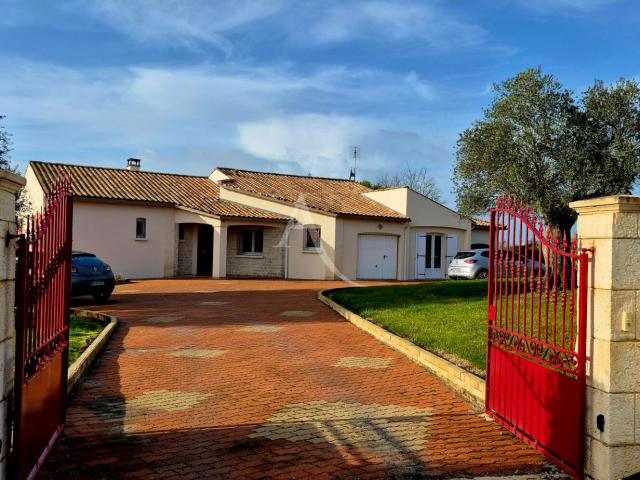 Maison vente à Saintes