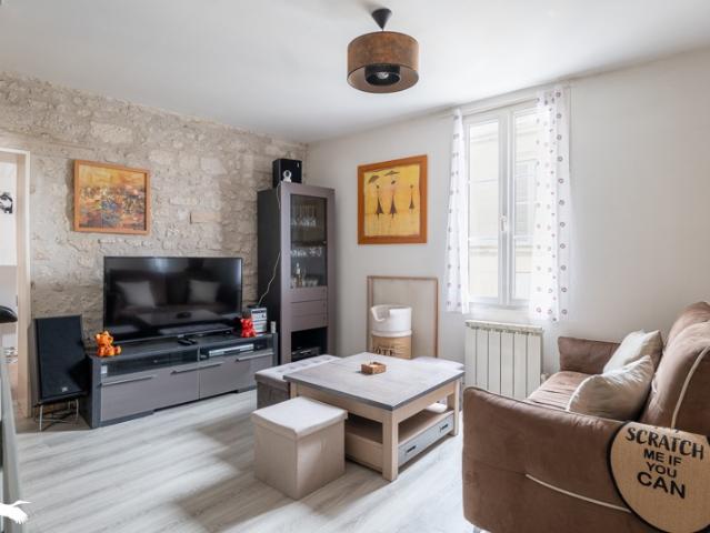 Maison vente à France métropolitaine, Saintes