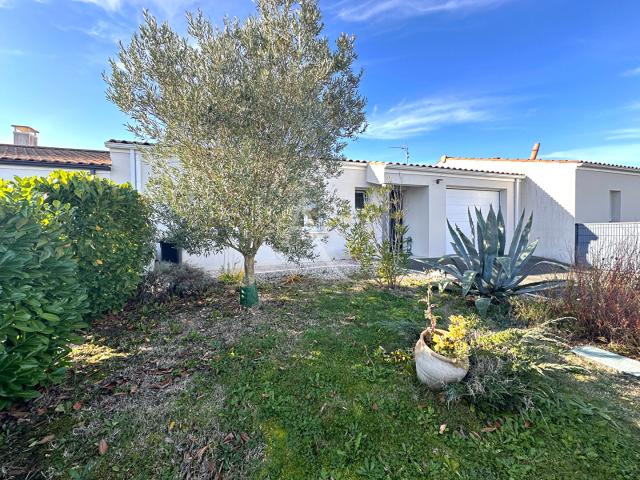 Maison vente à France métropolitaine, Saintes