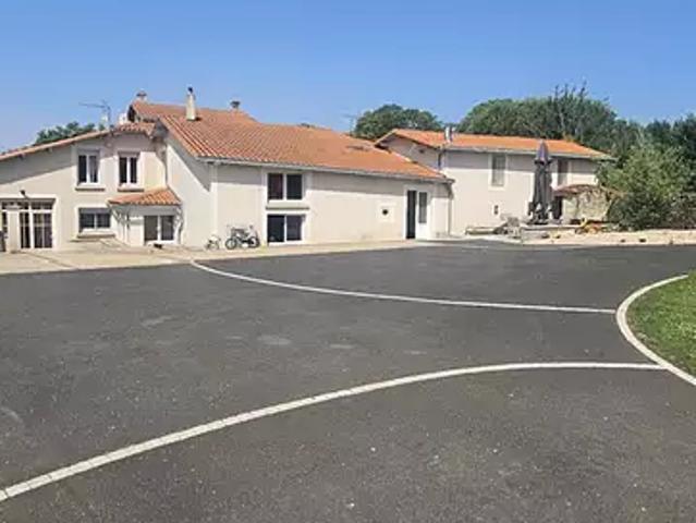 Maison vente à Saivres