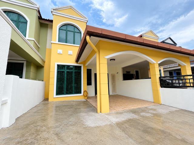 Terraced House for sale in Tanjong Sepat, Selangor
