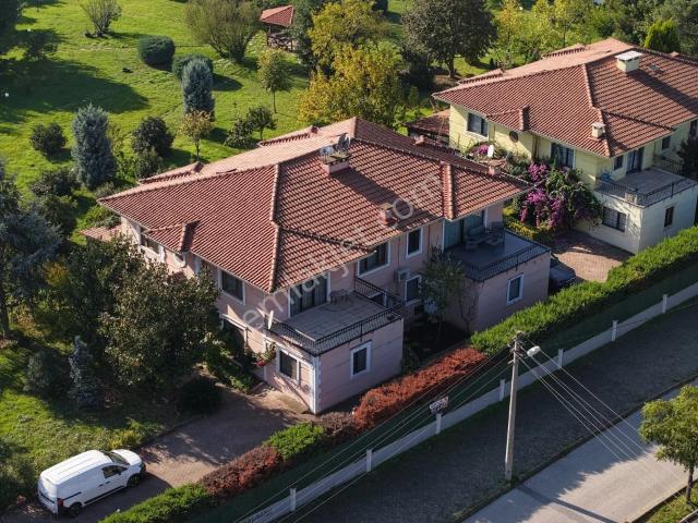 Serdivan, Sakarya içerisinde satılık Villa
