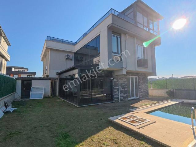 Karasu, Sakarya içerisinde satılık Villa