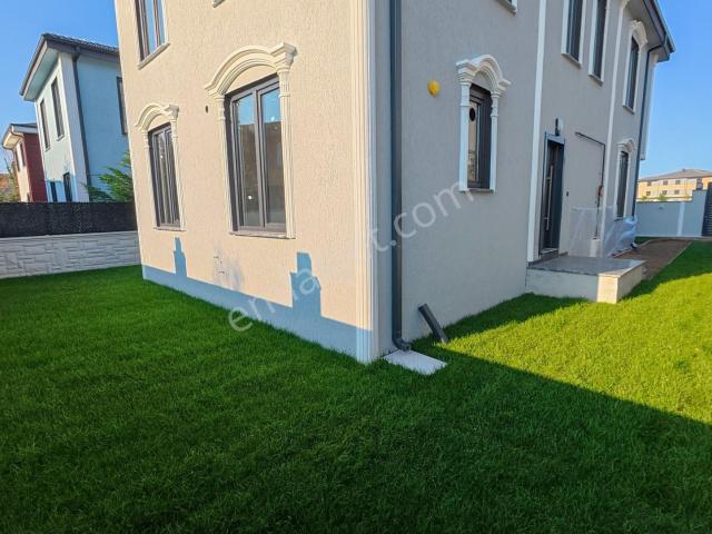 Karasu, Sakarya içerisinde satılık Villa
