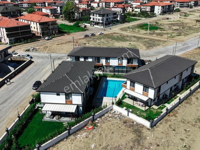 Karasu, Sakarya içerisinde satılık Villa