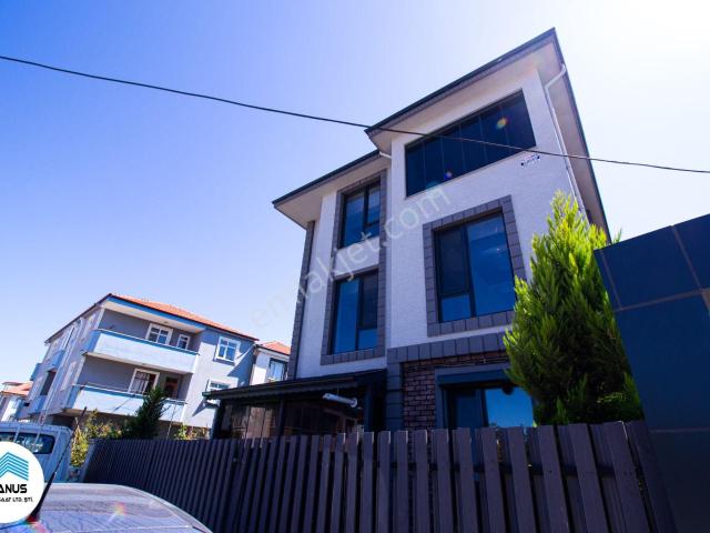 Karasu, Sakarya içerisinde satılık Villa