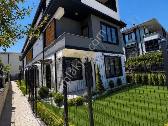Karasu, Sakarya içerisinde satılık Villa