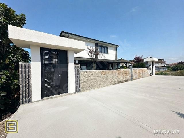 Karasu, Sakarya içerisinde satılık Villa