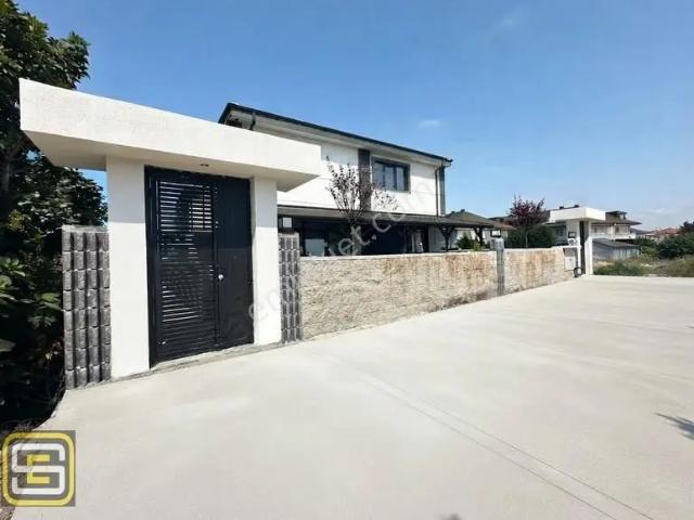 Karasu, Sakarya içerisinde satılık Villa