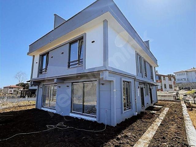 Karasu, Sakarya içerisinde satılık Villa