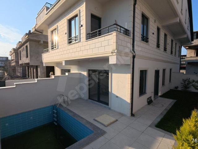 Yalı Mahallesi, Kocaali içerisinde satılık Villa