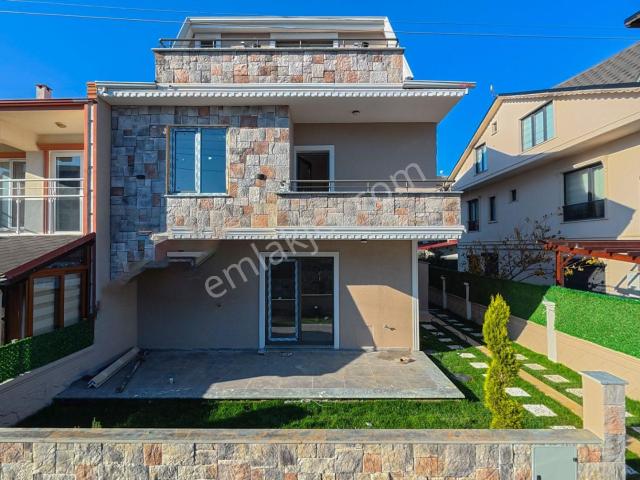 Kocaali, Sakarya içerisinde satılık Villa
