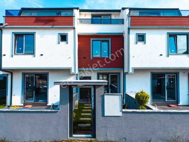 Kocaali, Sakarya içerisinde satılık Villa