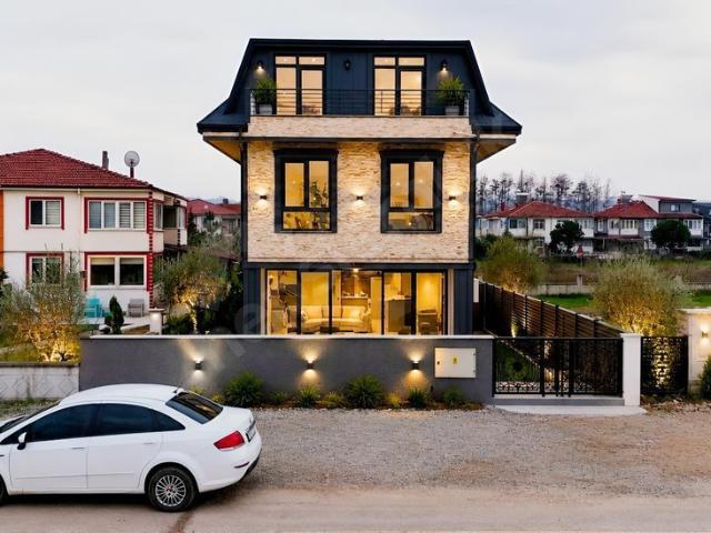 Alandere Mahallesi, Kocaali içerisinde satılık Villa