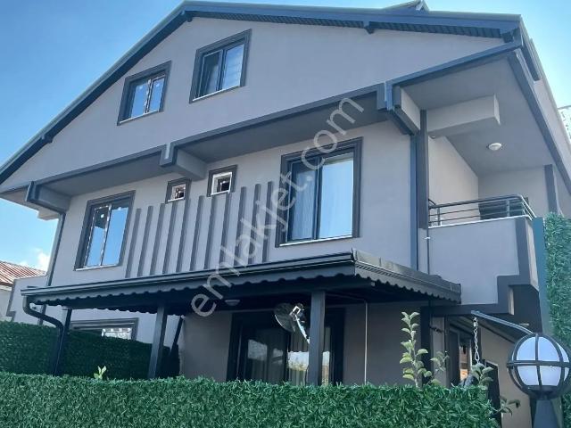 Yalı Mahallesi, Kocaali içerisinde kiralık Villa