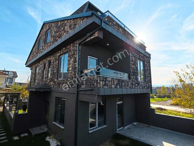 Kocaali, Sakarya içerisinde satılık Villa