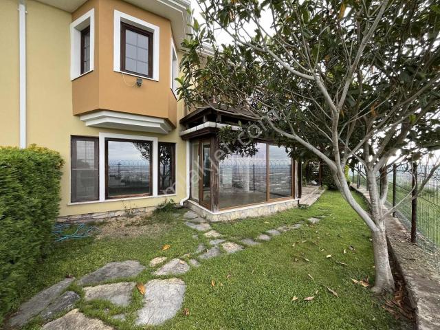 Serdivan, Sakarya içerisinde satılık Villa