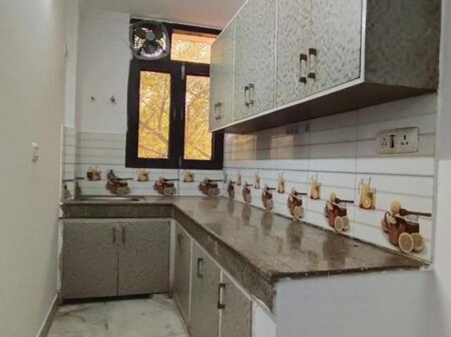 Property for rent in Deri