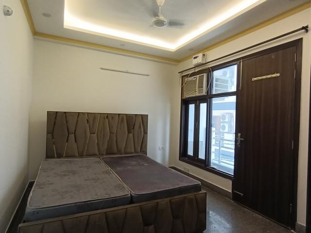 Property for rent in Deri