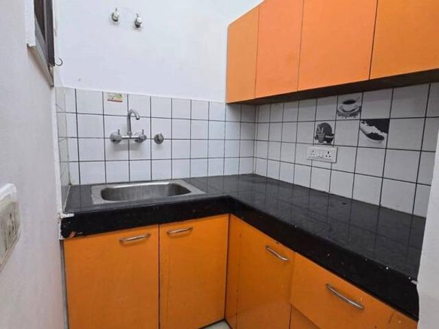 Property for rent in Deri