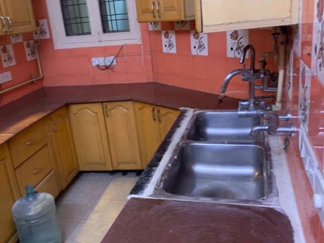 Villa for rent in Deri