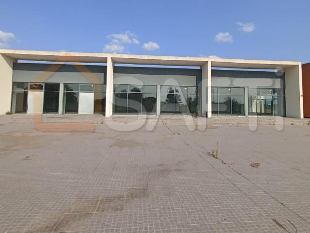 Ponto Comercial venda em Samora Correia