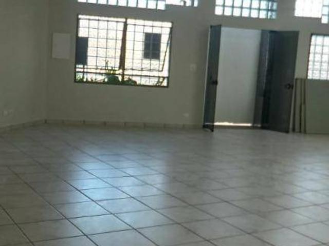 Sítio e chácara aluguel em São Domingos, Biritiba-Mirim