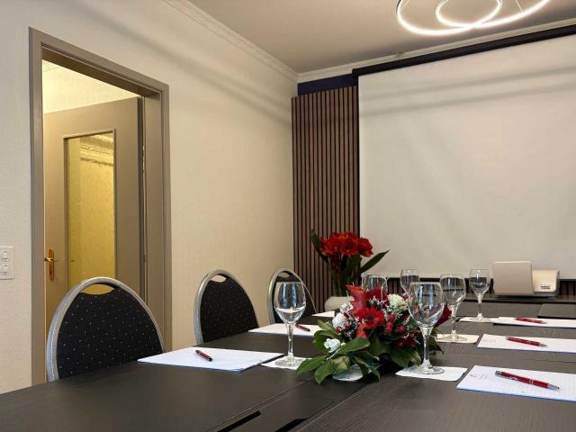 Büro mieten in Aldesago, Tessin