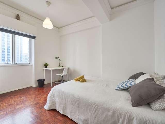 Quarto alugar em Avenidas Novas, Lisboa