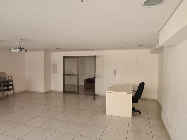 Ponto Comercial aluguel em Região Imediata de São Paulo, Região Metropolitana de São Paulo