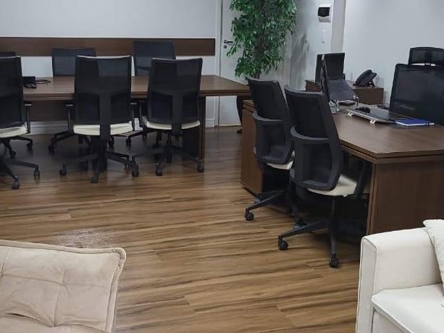 Ponto Comercial aluguel em Região Imediata de São Paulo, Região Metropolitana de São Paulo