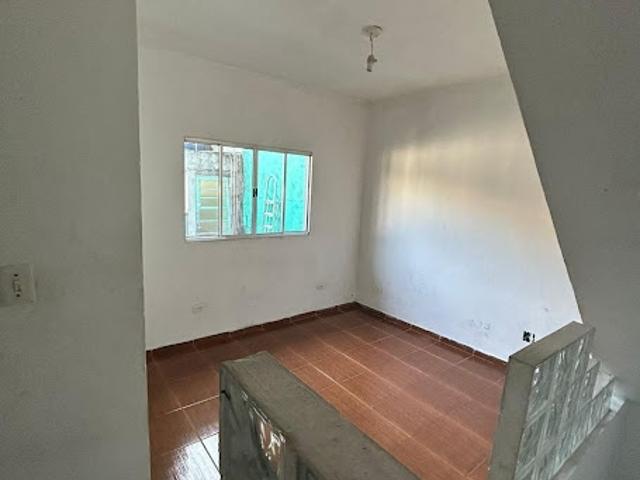 Ponto Comercial aluguel em Região Imediata de São Paulo, Região Metropolitana de São Paulo