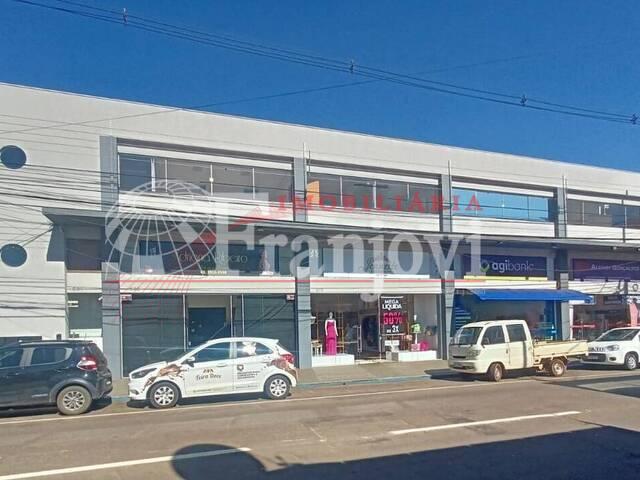 Quarto aluguel em Região Geográfica Imediata de Londrina, Arapongas