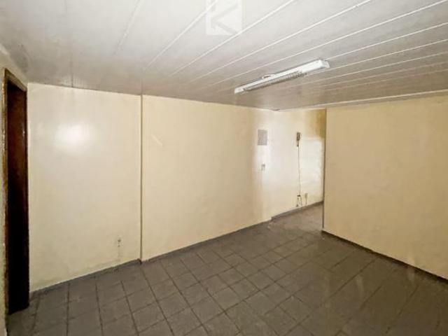 Ponto Comercial venda em CLN 208, Plano Piloto