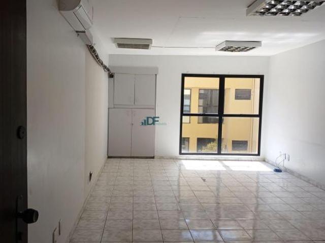 Ponto Comercial venda em SIA, Região Geográfica Intermediária do Distrito Federal