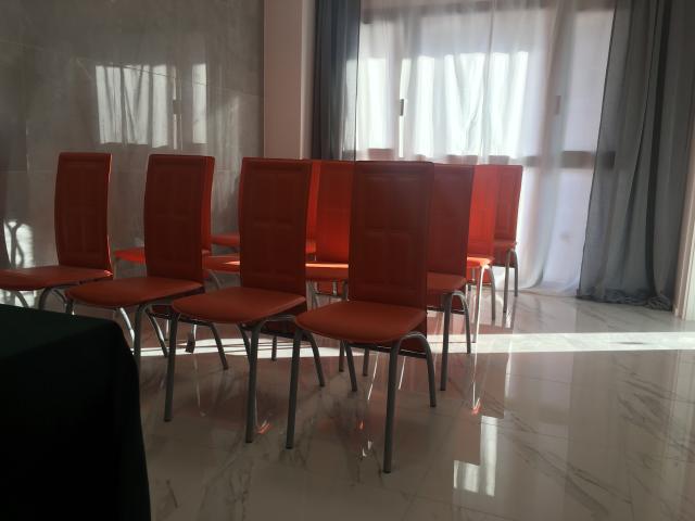 Ufficio in affitto a Municipio 1, Puglia