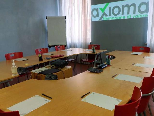 Ufficio in affitto a Centro Storico, Modena
