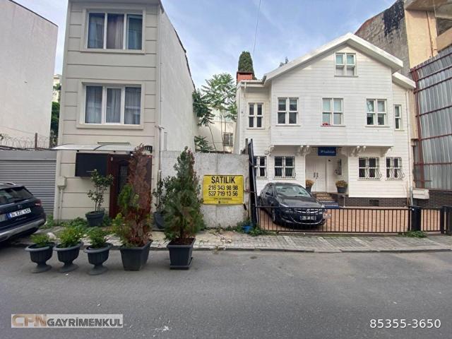 Üsküdar, İstanbul içerisinde satılık Villa