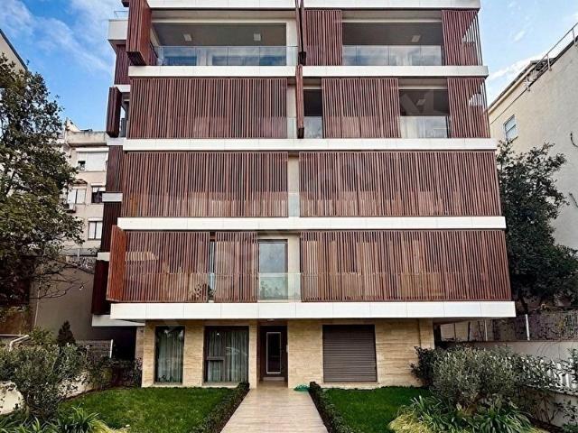 Üsküdar, İstanbul içerisinde satılık mülk