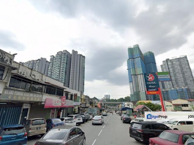 Shop for rent in Country Heights Damansara, Kuala Lumpur