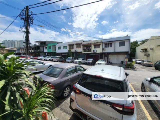 Shop for sale in Country Heights Damansara, Kuala Lumpur