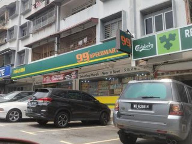 Flat for sale in Salak Selatan, Kuala Lumpur
