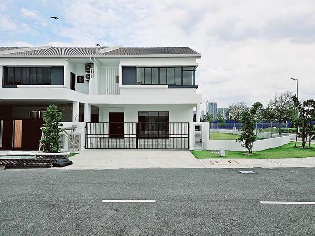 Terraced House for sale in Tanjong Sepat, Selangor