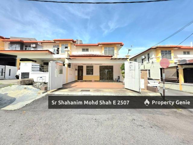 Terraced House for sale in Tanjong Sepat, Selangor