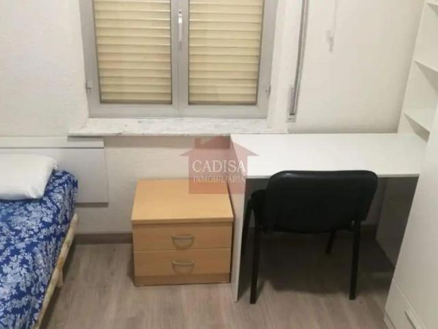 Apartamento en alquiler en San Bernardo, Salamanca
